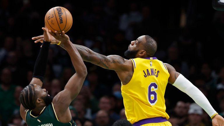 Nικητές οι Celtics επί των Lakers στην παράταση 125-121, παράπονα για την διαιτησία από τους Lakers (vid)